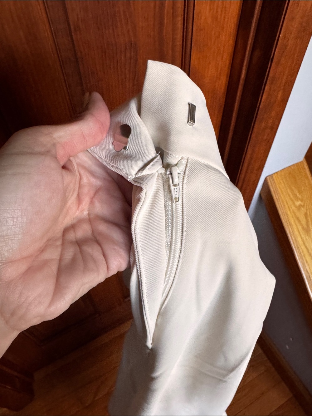66. French Connection High-Waist Wide-Leg Trousers in Cream - Picture 9 of 13